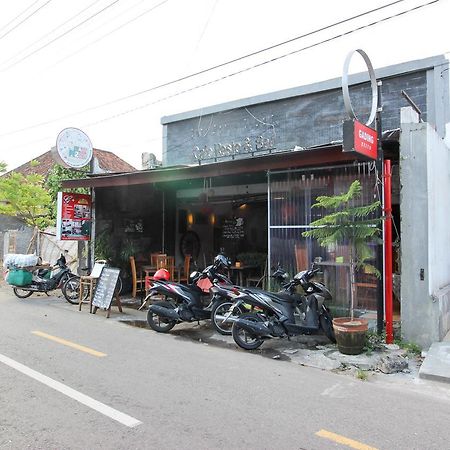Reddoorz Plus @ Prawirotaman 3 Yogyakarta Esterno foto