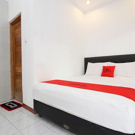 Reddoorz Plus @ Prawirotaman 3 Yogyakarta Esterno foto